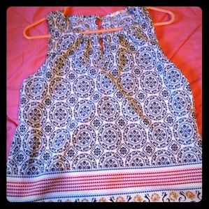 Pattern black and white shirt